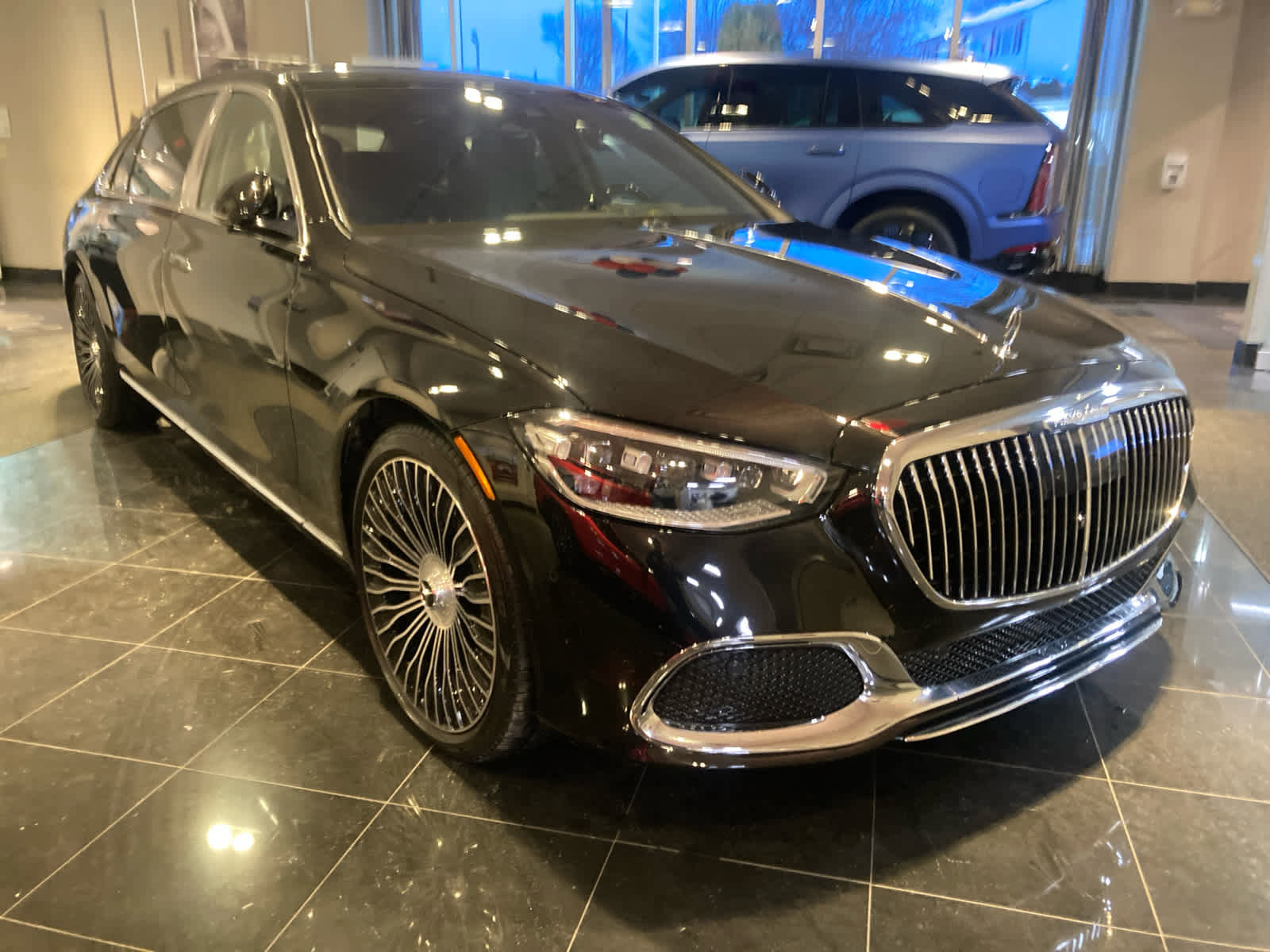 Used 2025 Mercedes-Benz Maybach S 580 4MATIC image 10