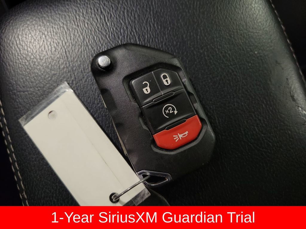 Used 2019 Jeep Wrangler Unlimited Sahara image 16