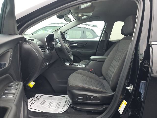Used 2023 Chevrolet Equinox LT image 28