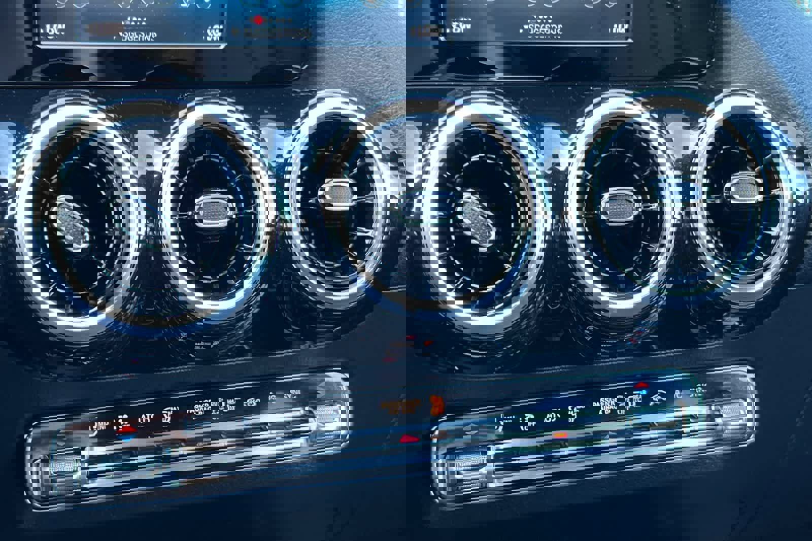 Used 2021 Mercedes-Benz GLA 250 4MATIC image 22