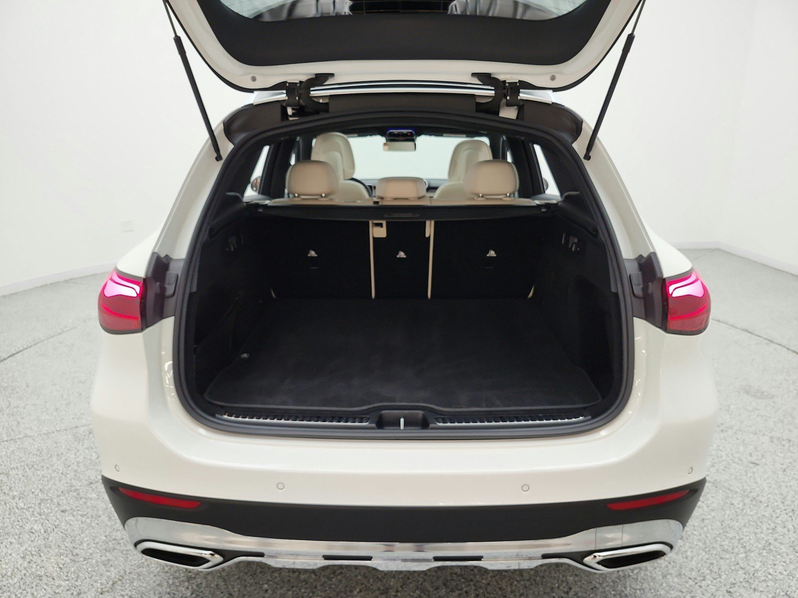 Certified 2026 Mercedes-Benz GLC 300 4MATIC image 18