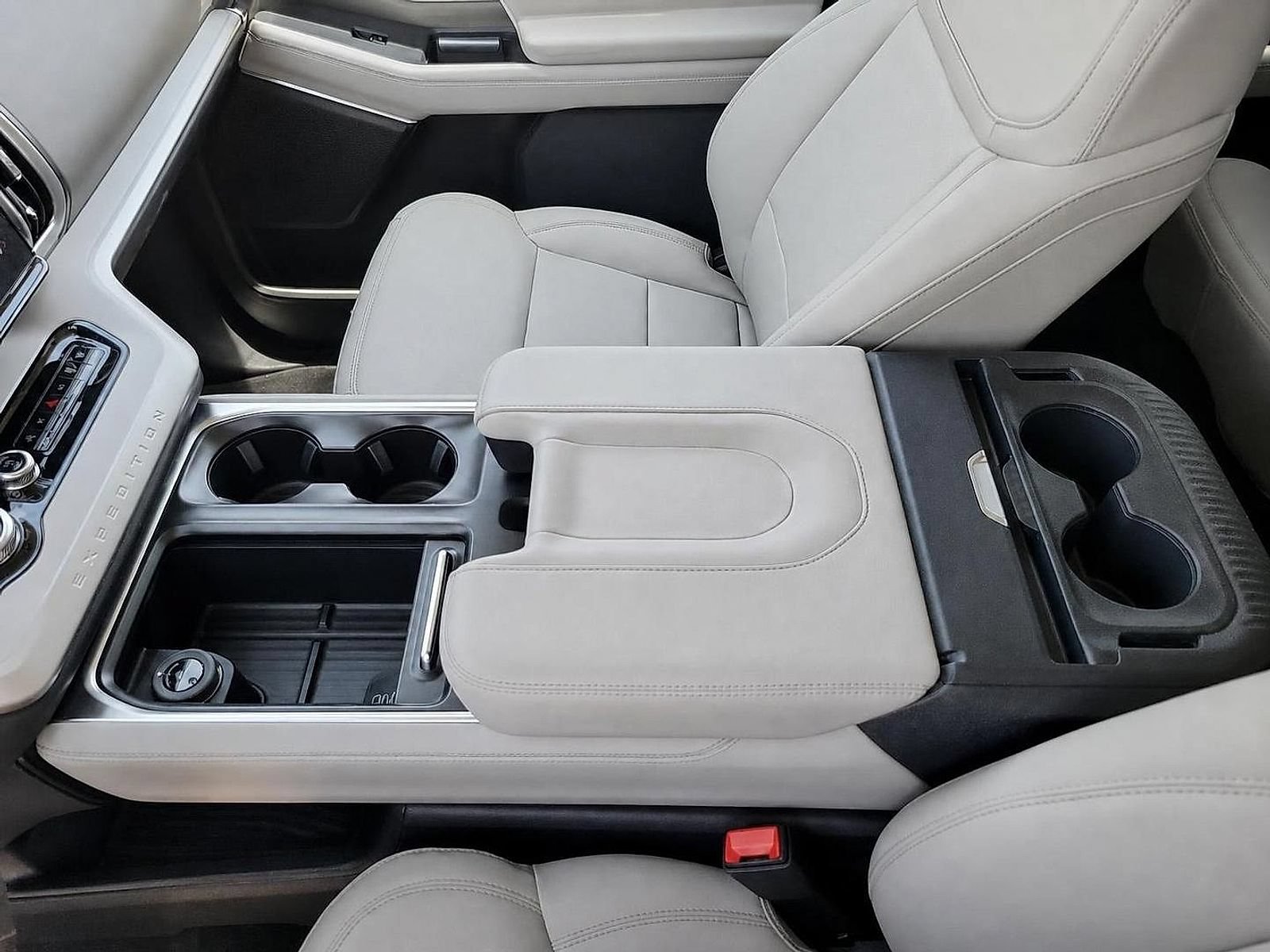New 2027 Ford Expedition Max Active RWD image 20