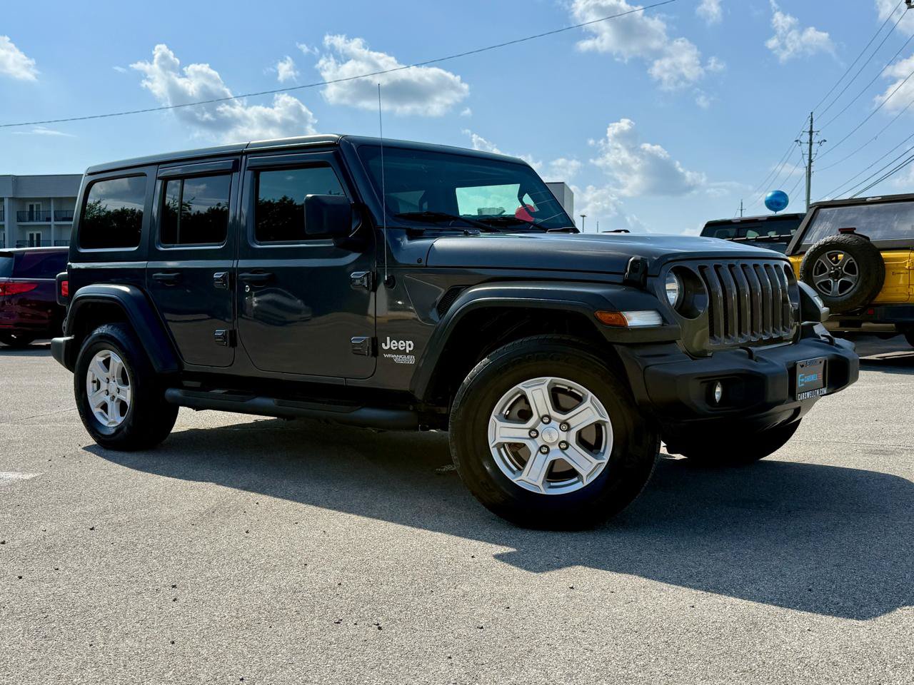 Used 2019 Jeep Wrangler Unlimited Sport S AWD/4WD image 2