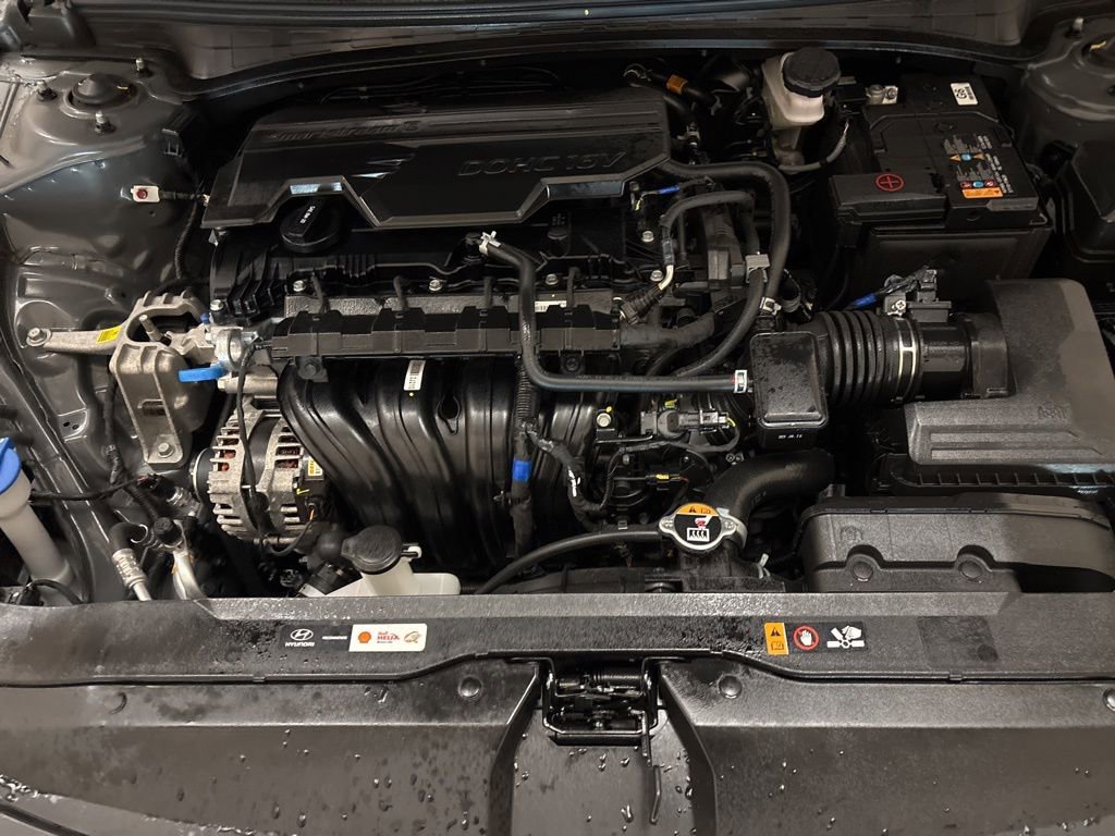 Certified 2026 Hyundai Elantra Sport w/ Cargo Package image 22