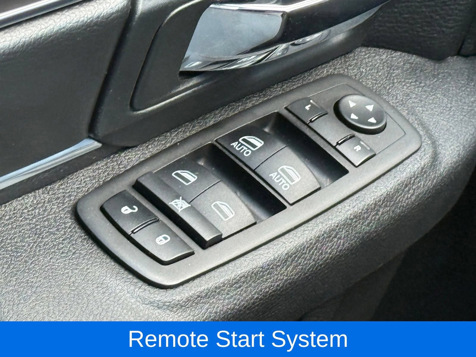 Used 2024 RAM 1500 Warlock AWD/4WD image 33