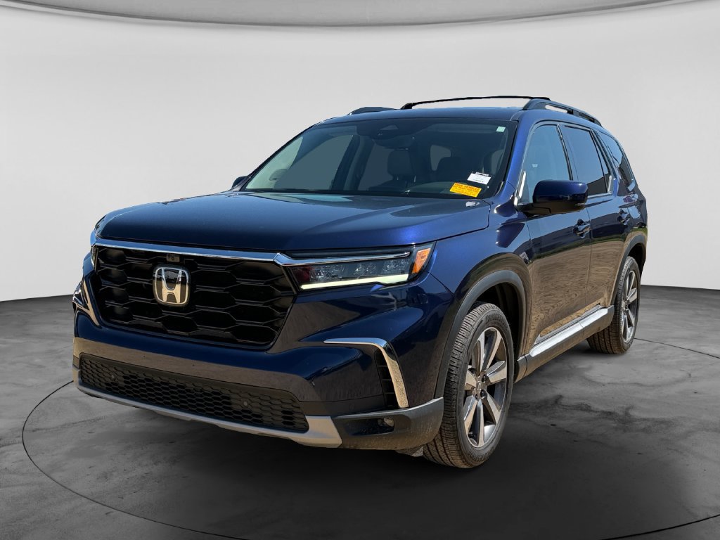 Used 2025 Honda Pilot Elite image 4