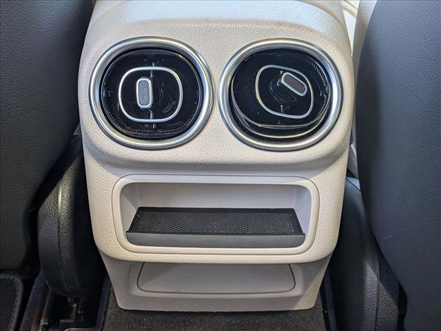 Used 2026 Mercedes-Benz GLC 300 4MATIC image 16