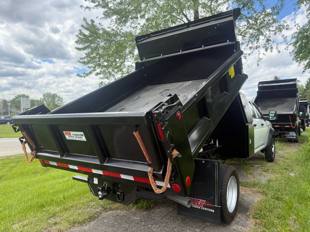 New 2024 RAM 5500 Tradesman AWD/4WD image 3