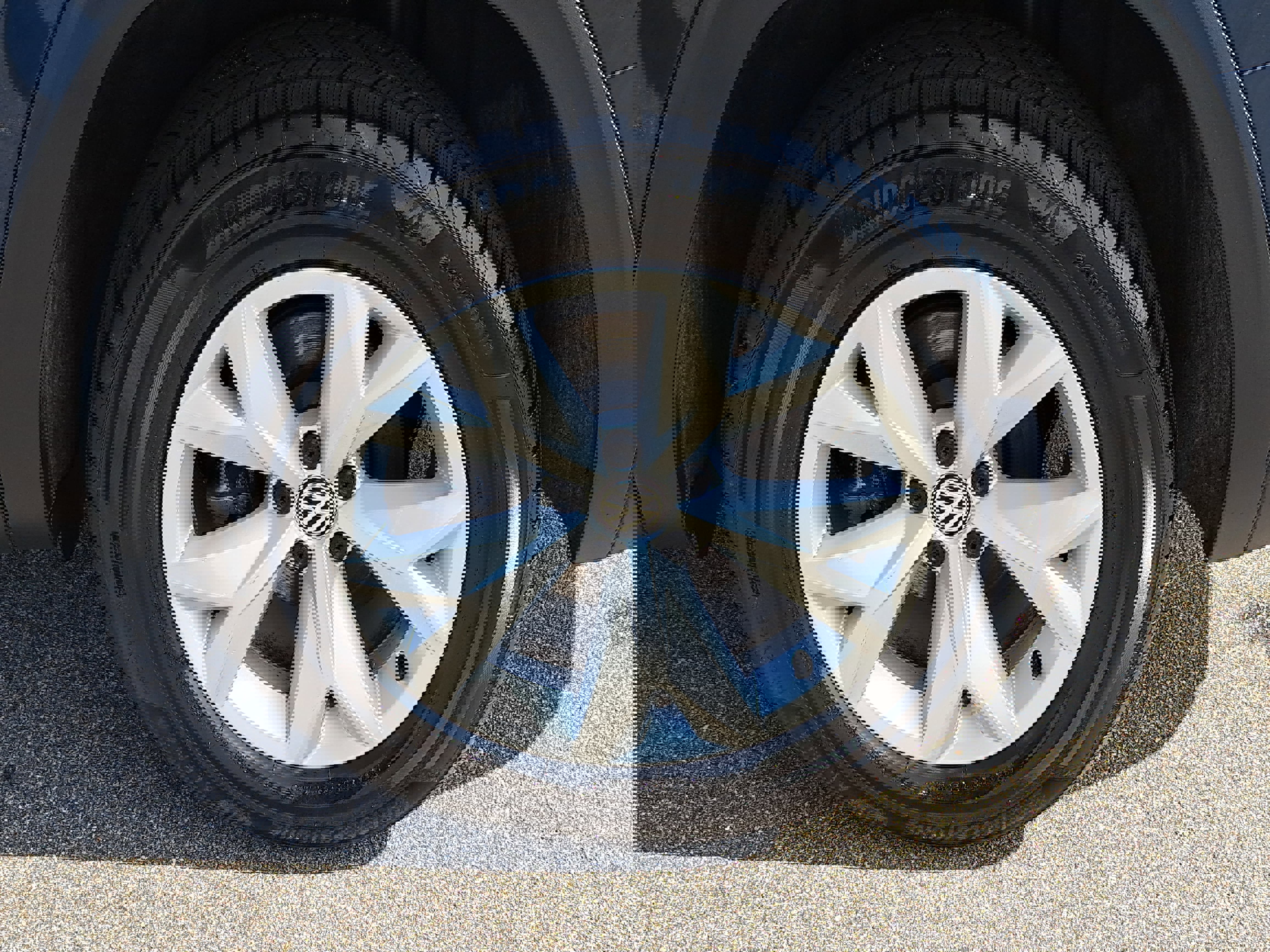 Used 2018 Volkswagen Atlas SE image 31