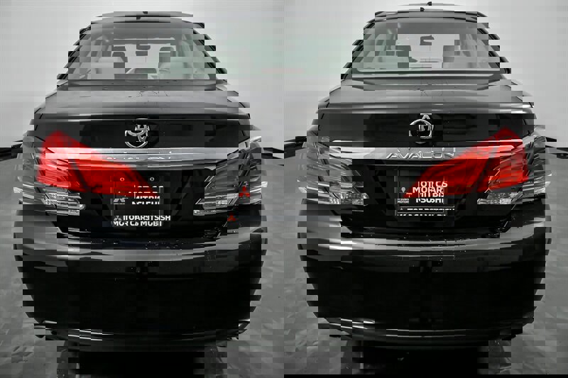 Used 2012 Toyota Avalon image 10