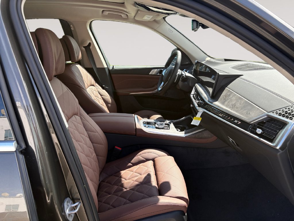 New 2027 BMW X7 xDrive40i AWD/4WD image 15