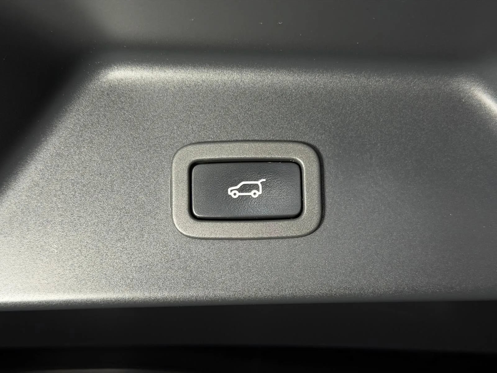 Used 2014 Land Rover Range Rover Autobiography AWD/4WD image 15
