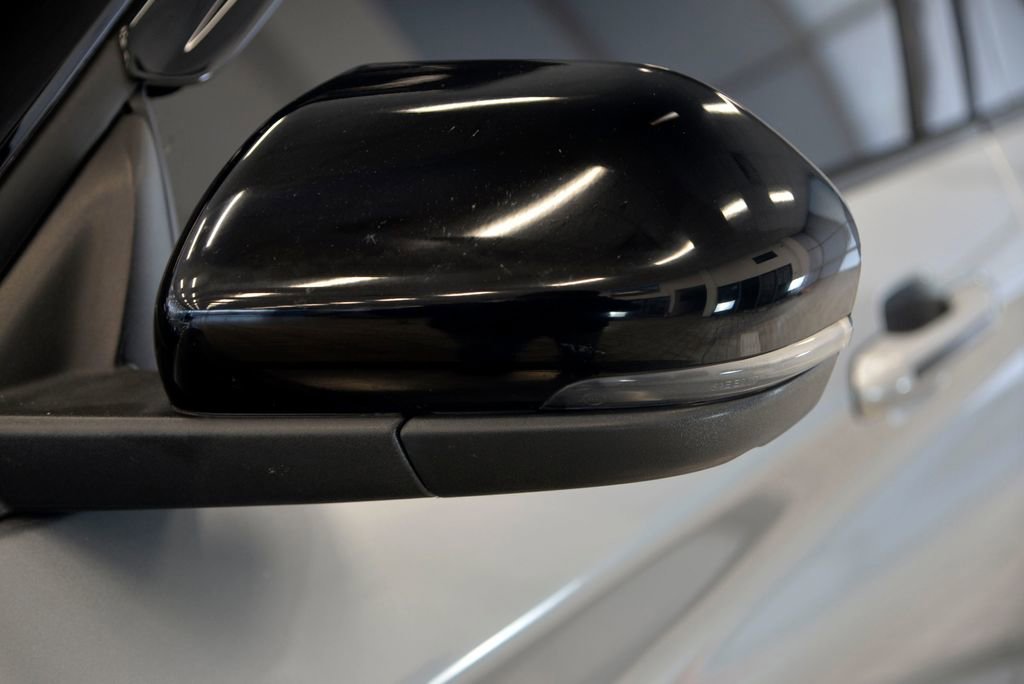 Used 2020 Ford Explorer ST w/ ST Street Pack image 12