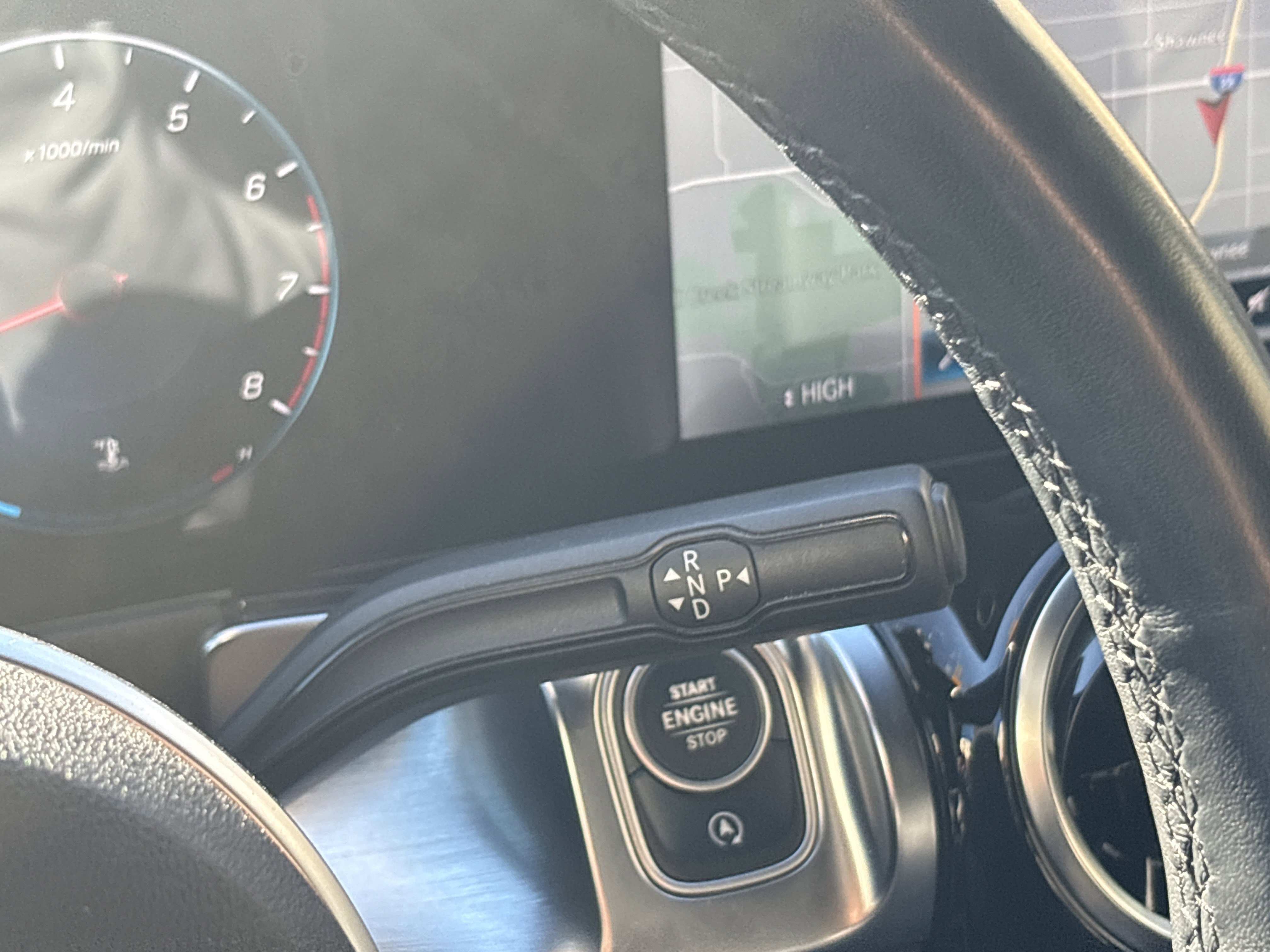 Used 2020 Mercedes-Benz GLB 250 4MATIC image 25