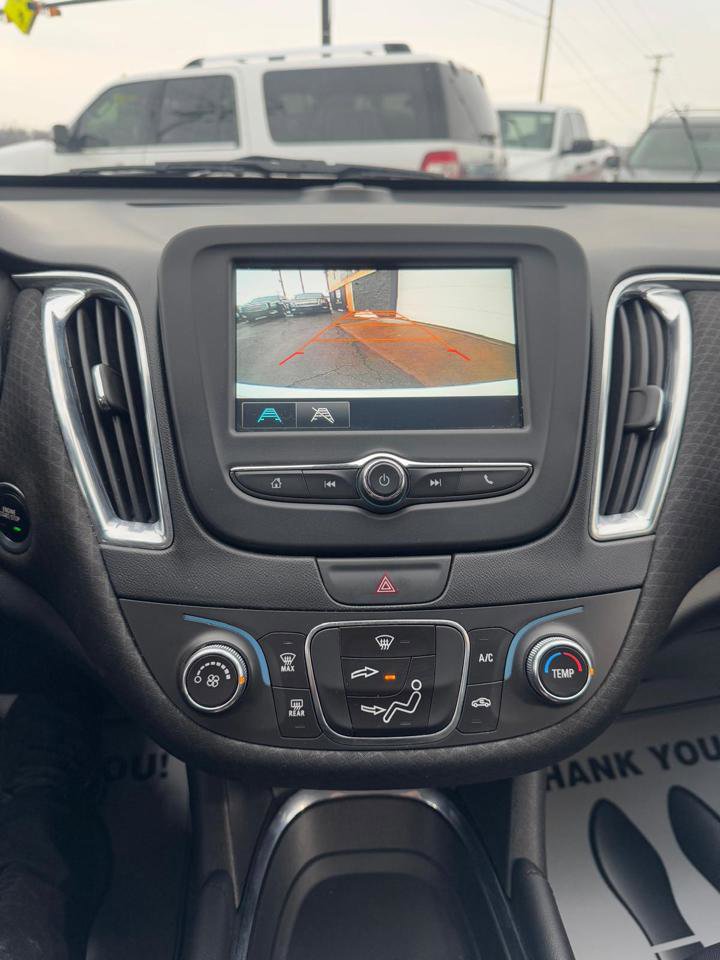 Used 2016 Chevrolet Malibu LT image 20