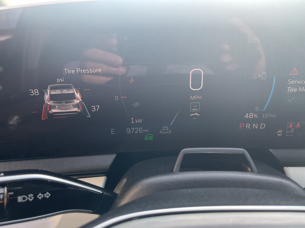 Used 2025 Cadillac Optiq Luxury 2 AWD/4WD image 20