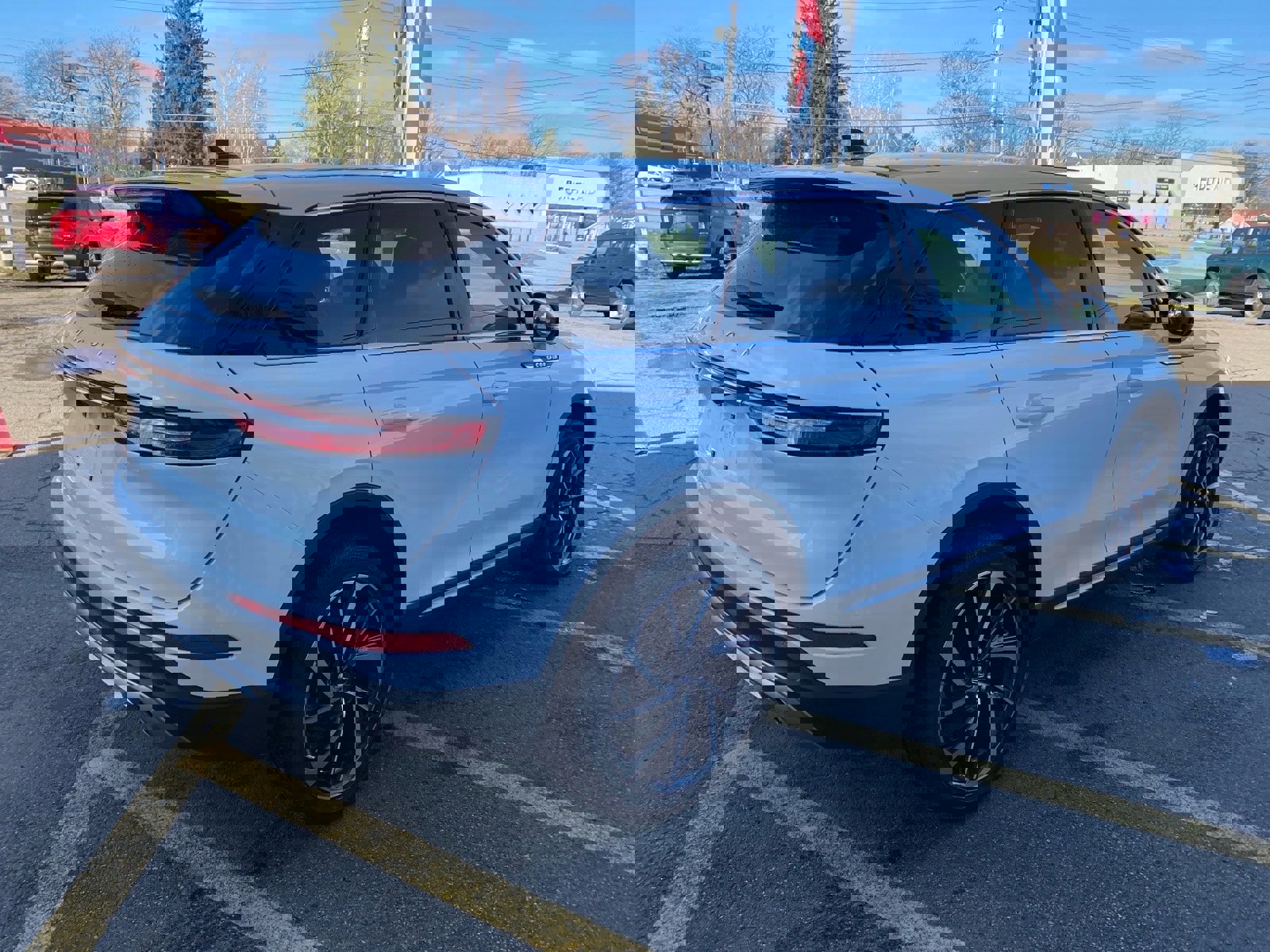 Used 2025 Lincoln Corsair Reserve image 5