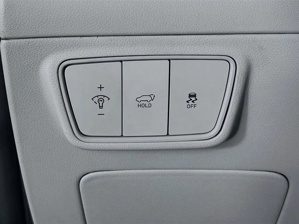 Used 2022 Hyundai Tucson SEL w/ Convenience + Premium Package image 11