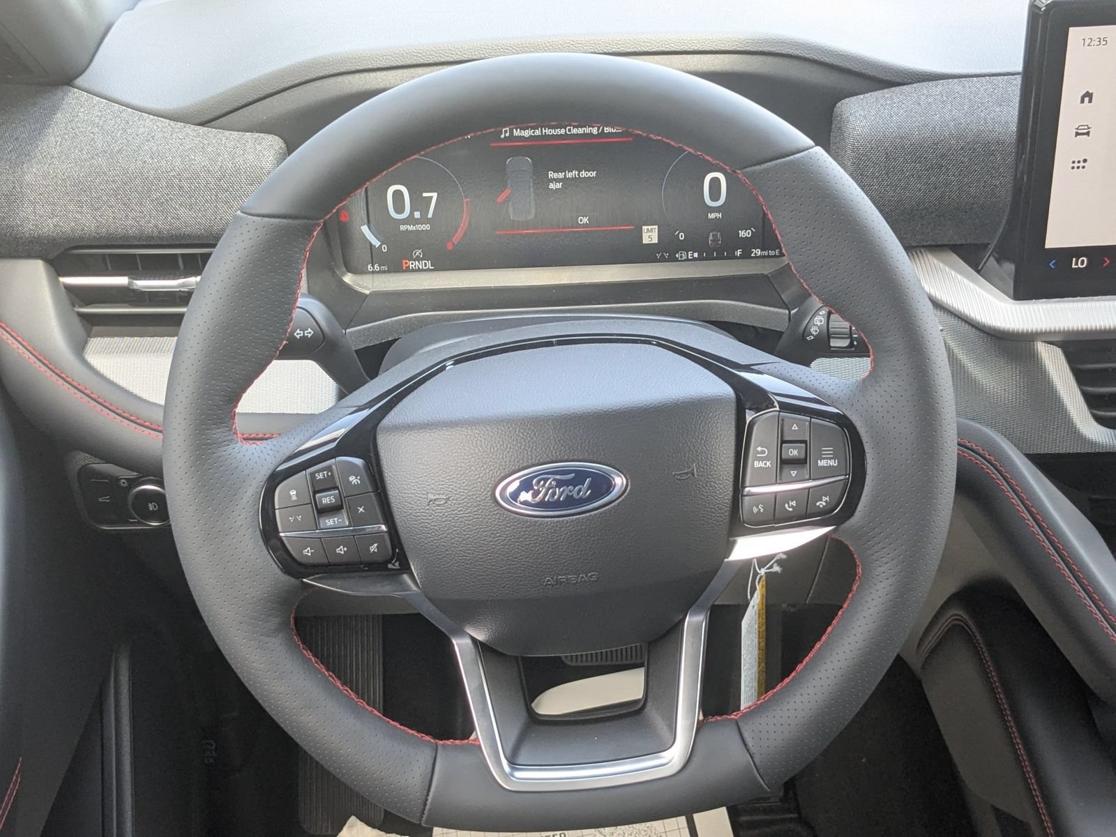 New 2026 Ford Explorer ST-Line w/ ST-Line Street Pack AWD/4WD image 33