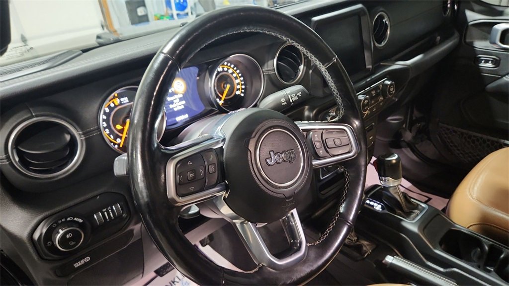 Used 2020 Jeep Gladiator Overland image 18