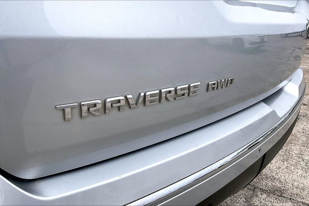 Used 2021 Chevrolet Traverse Premier image 21