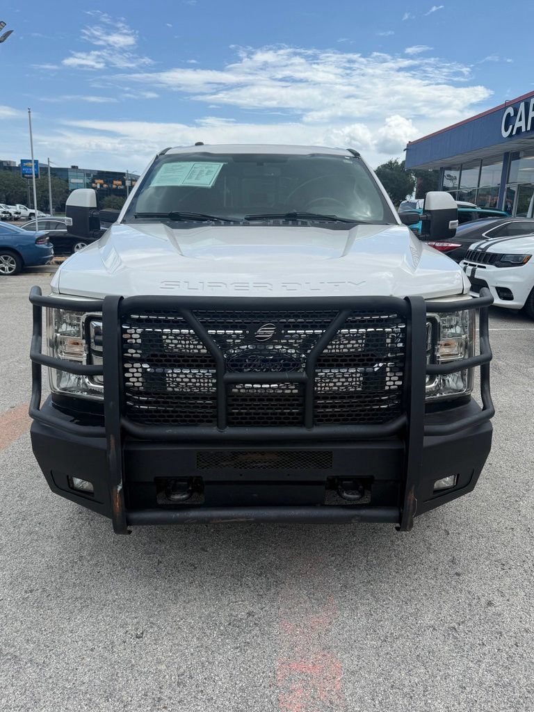 Used 2018 Ford F250 Lariat w/ Lariat Value Package AWD/4WD image 2