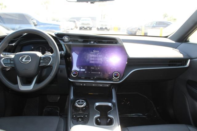 Certified 2023 Lexus RZ 450e Premium w/ Technology Package AWD/4WD image 10