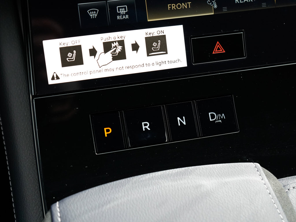New 2026 INFINITI QX80 4WD image 17