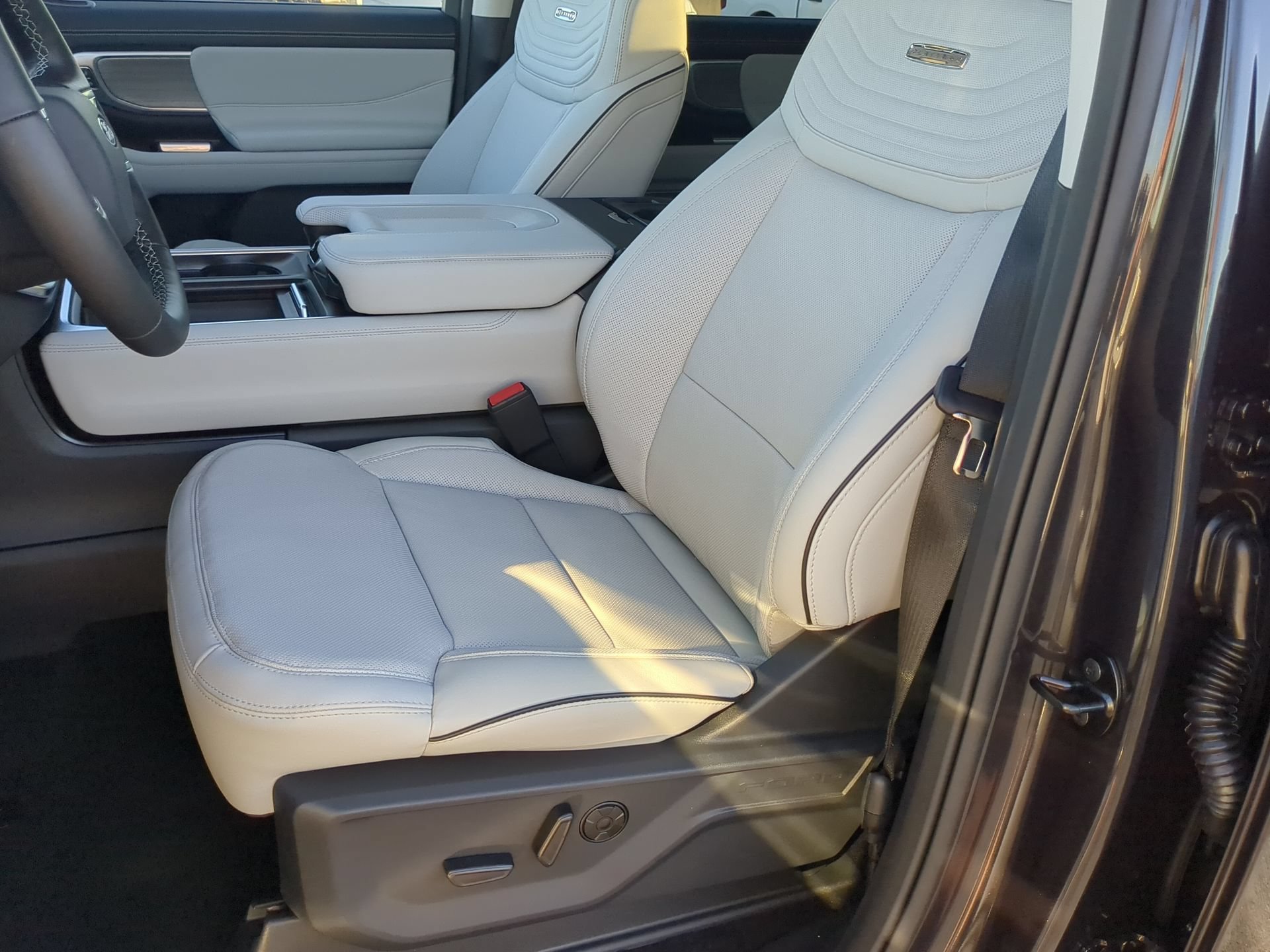 New 2027 Ford Expedition Platinum AWD/4WD image 61