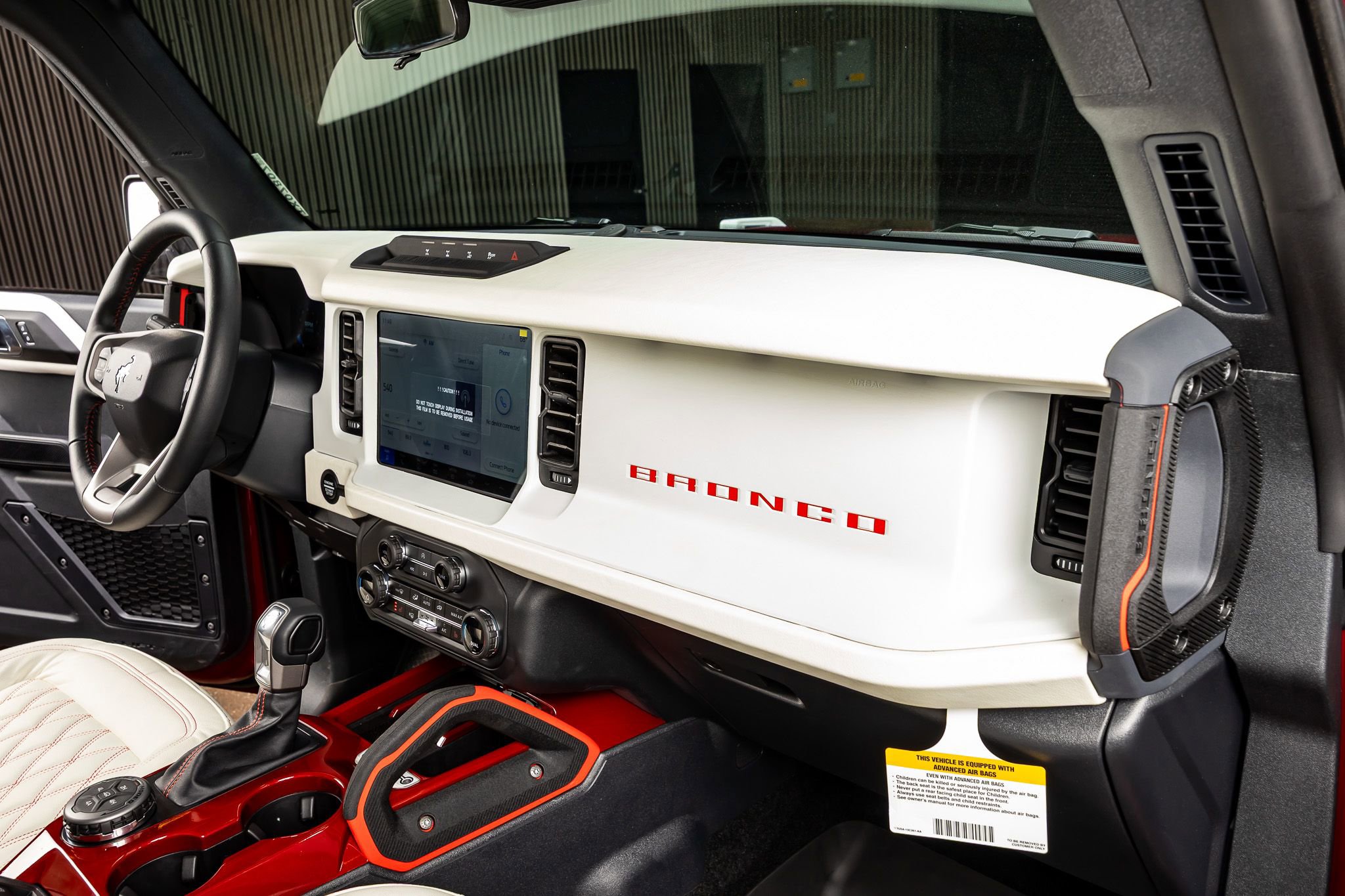 Used 2025 Ford Bronco Heritage Edition AWD/4WD image 18