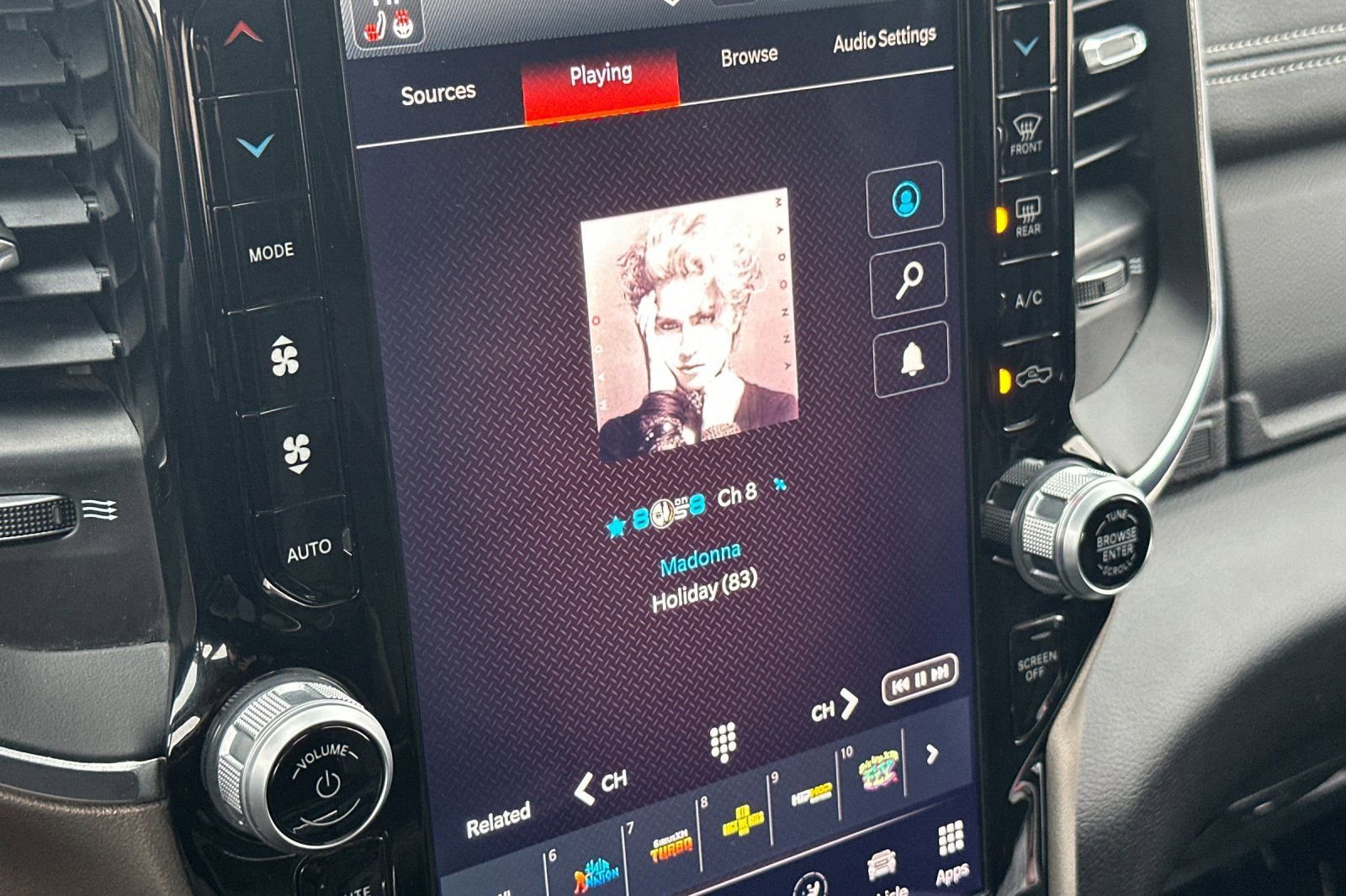 Used 2024 RAM 2500 Laramie image 18