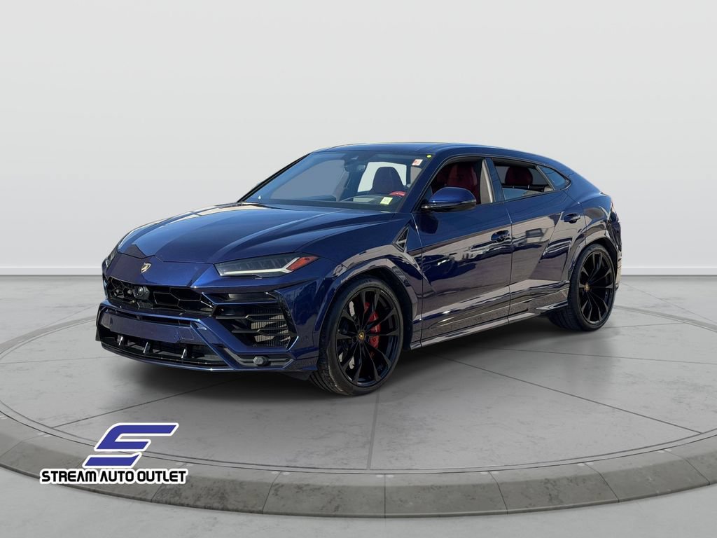 Used 2022 Lamborghini Urus AWD/4WD image 2