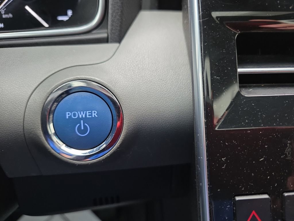 Used 2021 Toyota Avalon Limited w/ Advanced Safety Package image 29