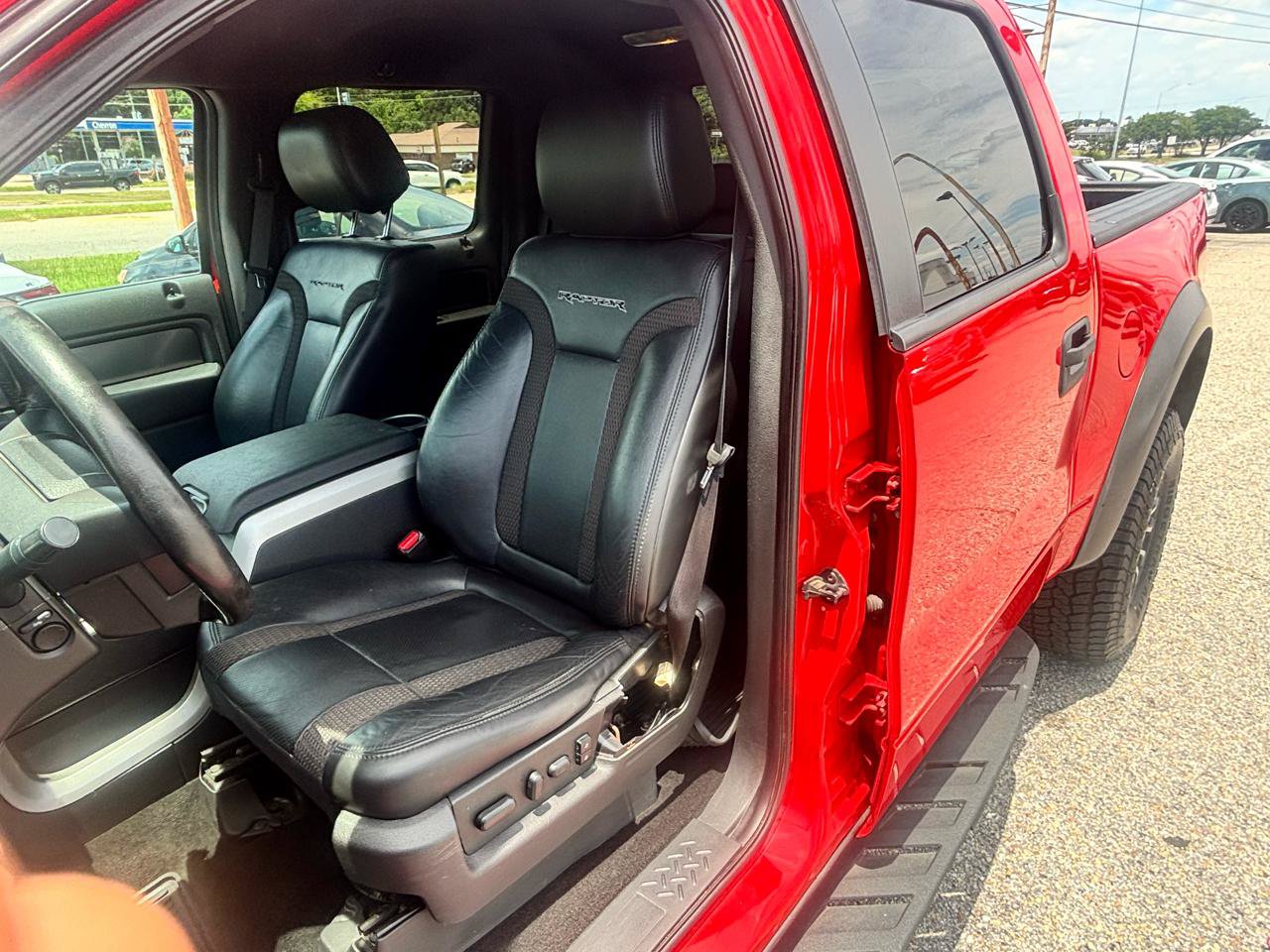 Used 2013 Ford F150 Raptor w/ Luxury Equipment Group AWD/4WD image 52