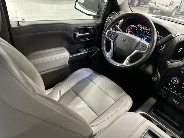 Used 2020 Chevrolet Silverado 1500 LT Trail Boss AWD/4WD image 12