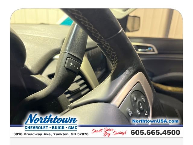 Used 2017 GMC Yukon Denali w/ Open Road Package image 24