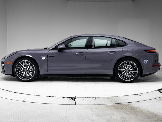 Certified 2025 Porsche Panamera 4 E-Hybrid AWD/4WD image 2
