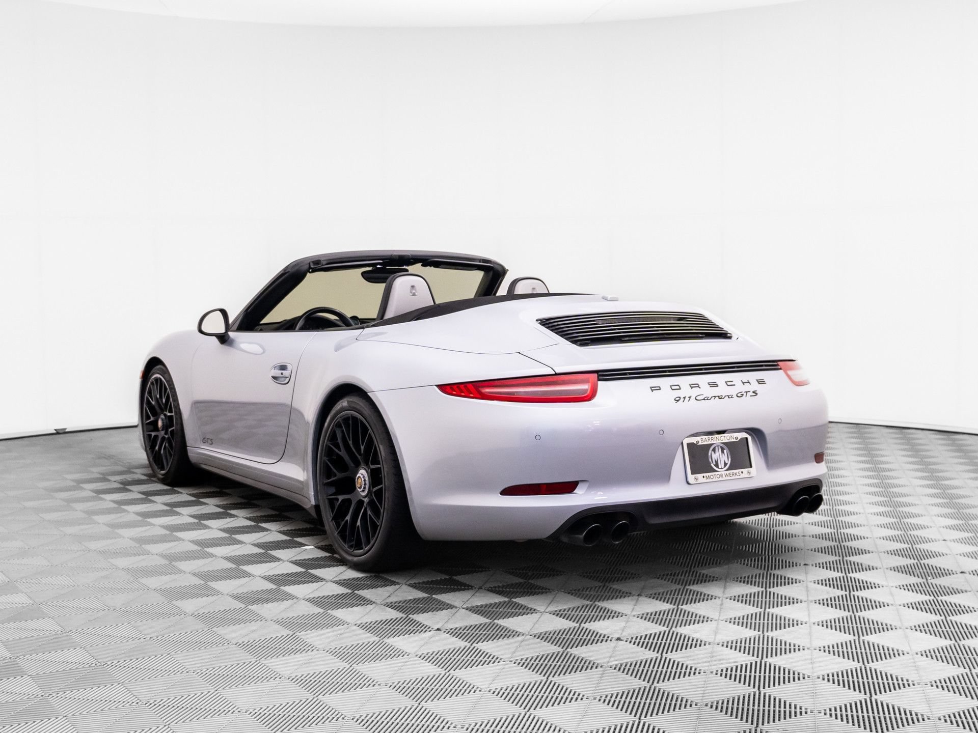 Used 2015 Porsche 911 Carrera GTS RWD video 3