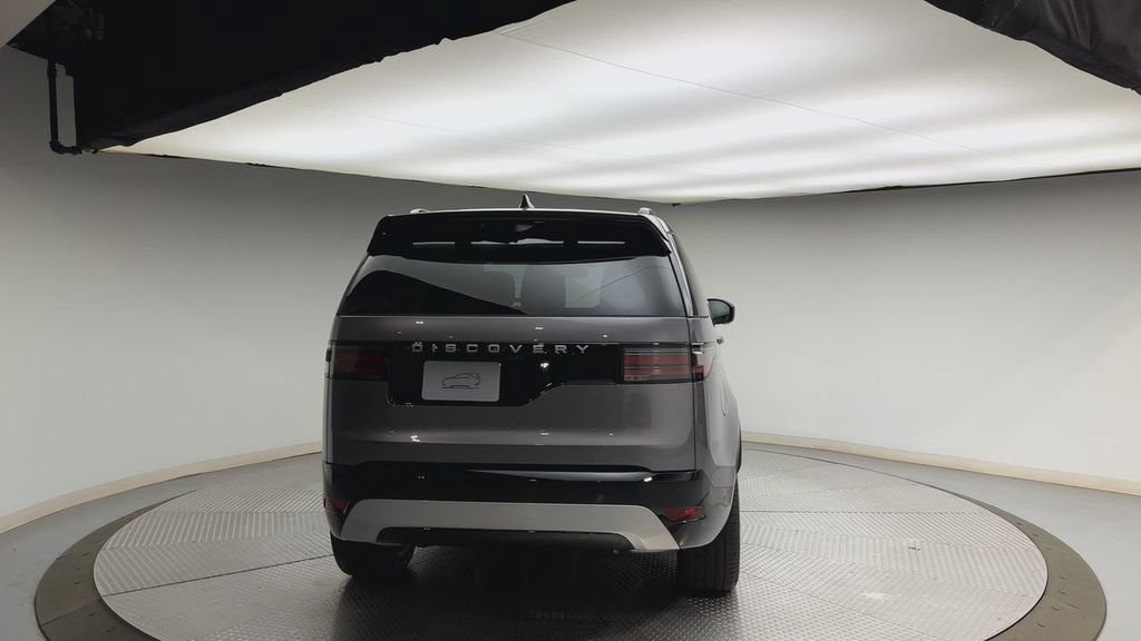 New 2026 Land Rover Discovery Limited Edition AWD/4WD image 3