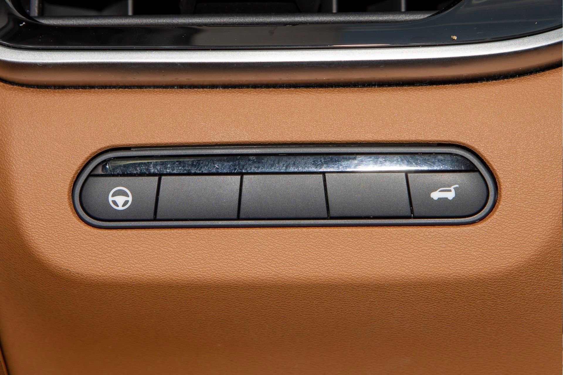 Used 2023 INFINITI QX60 Sensory w/ Cargo Package image 23