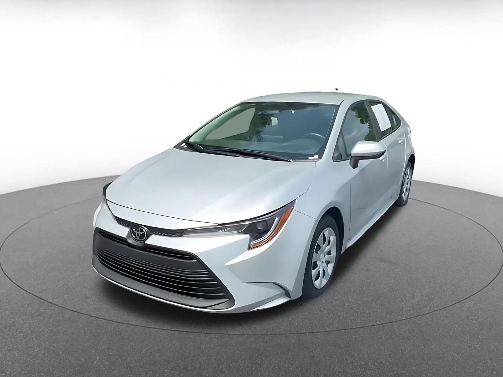 Used 2025 Toyota Corolla LE FWD image 7