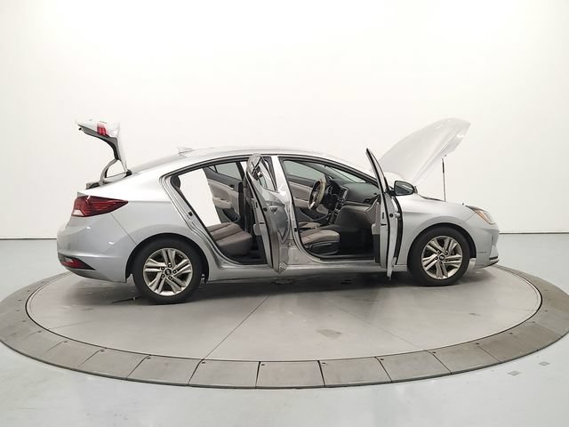 Used 2020 Hyundai Elantra SEL FWD image 16