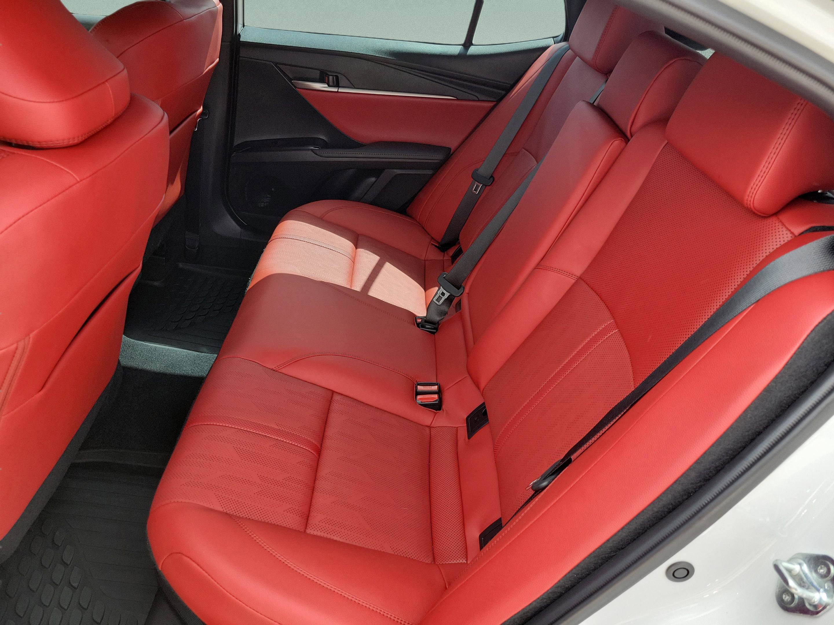 Used 2025 Toyota Camry XSE w/ Premium Plus Package image 23