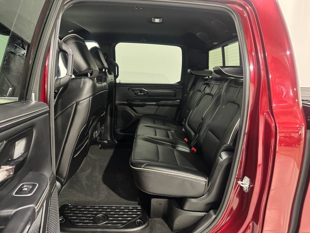 Used 2022 RAM 1500 Limited w/ Body-Colour Bumper Group AWD/4WD image 19