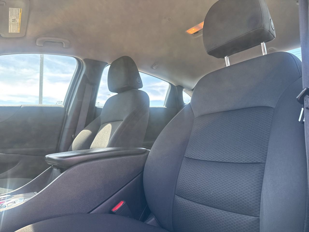 Used 2025 Chevrolet Malibu LT image 34