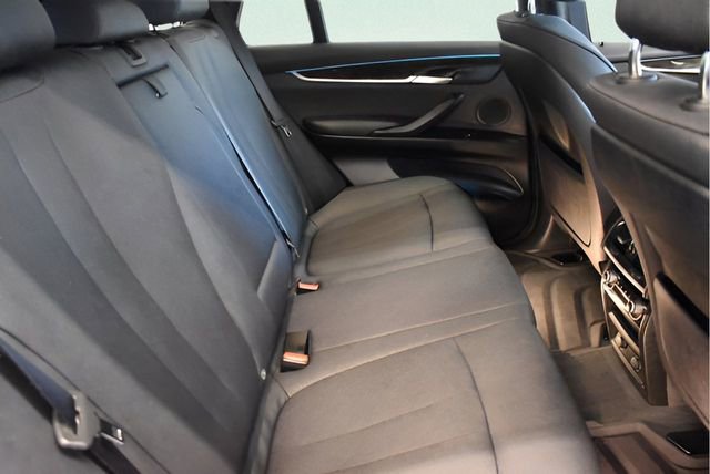 Used 2018 BMW X5 xDrive35i w/ Driving Assistance Package AWD/4WD image 17