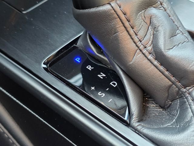 Used 2024 Lexus ES 300h w/ Premium Package image 27