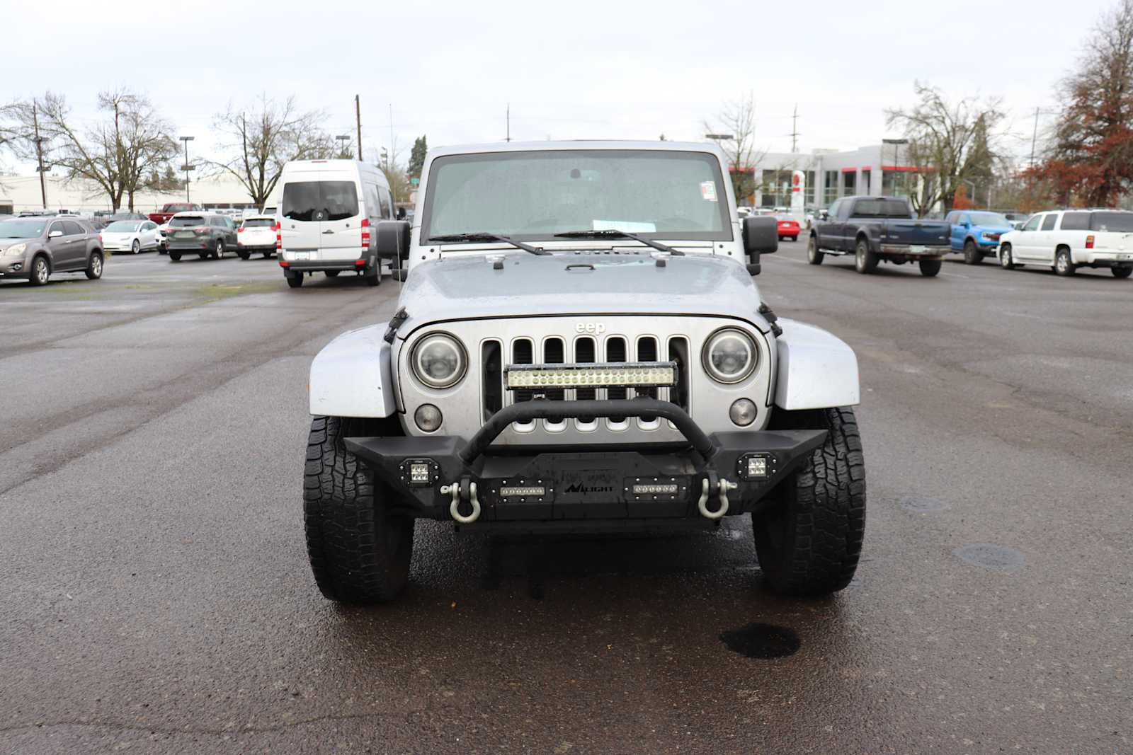 Used 2016 Jeep Wrangler Unlimited Sahara w/ Connectivity Group image 2