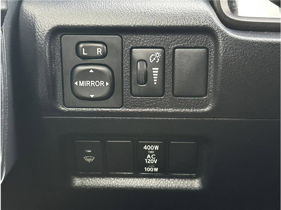 Used 2016 Toyota 4Runner Trail Premium AWD/4WD image 26