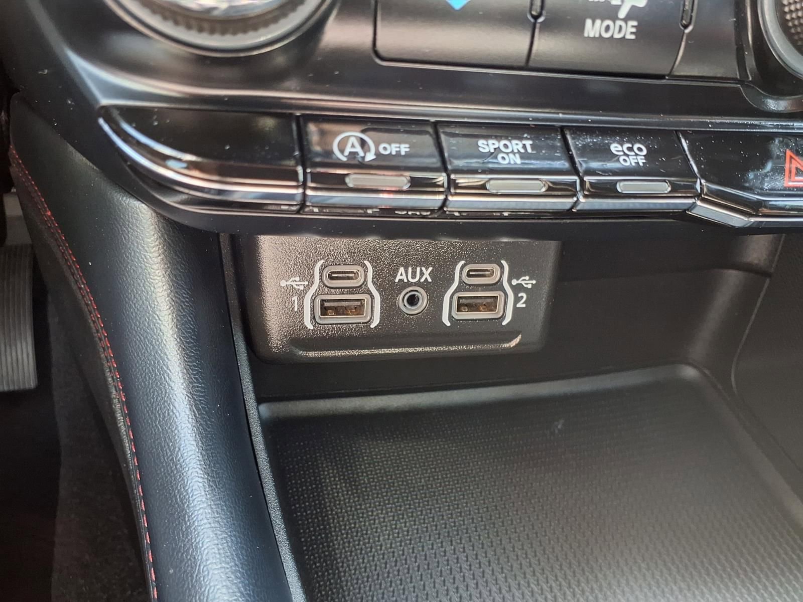 Used 2024 Dodge Durango GT image 13